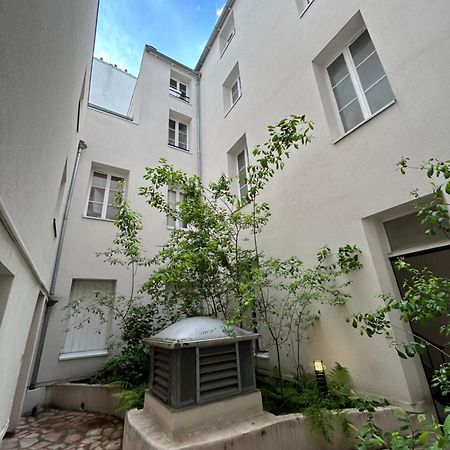 Apartmán Grand Studio Entierement Renove Au Coeur De Paříž Exteriér fotografie